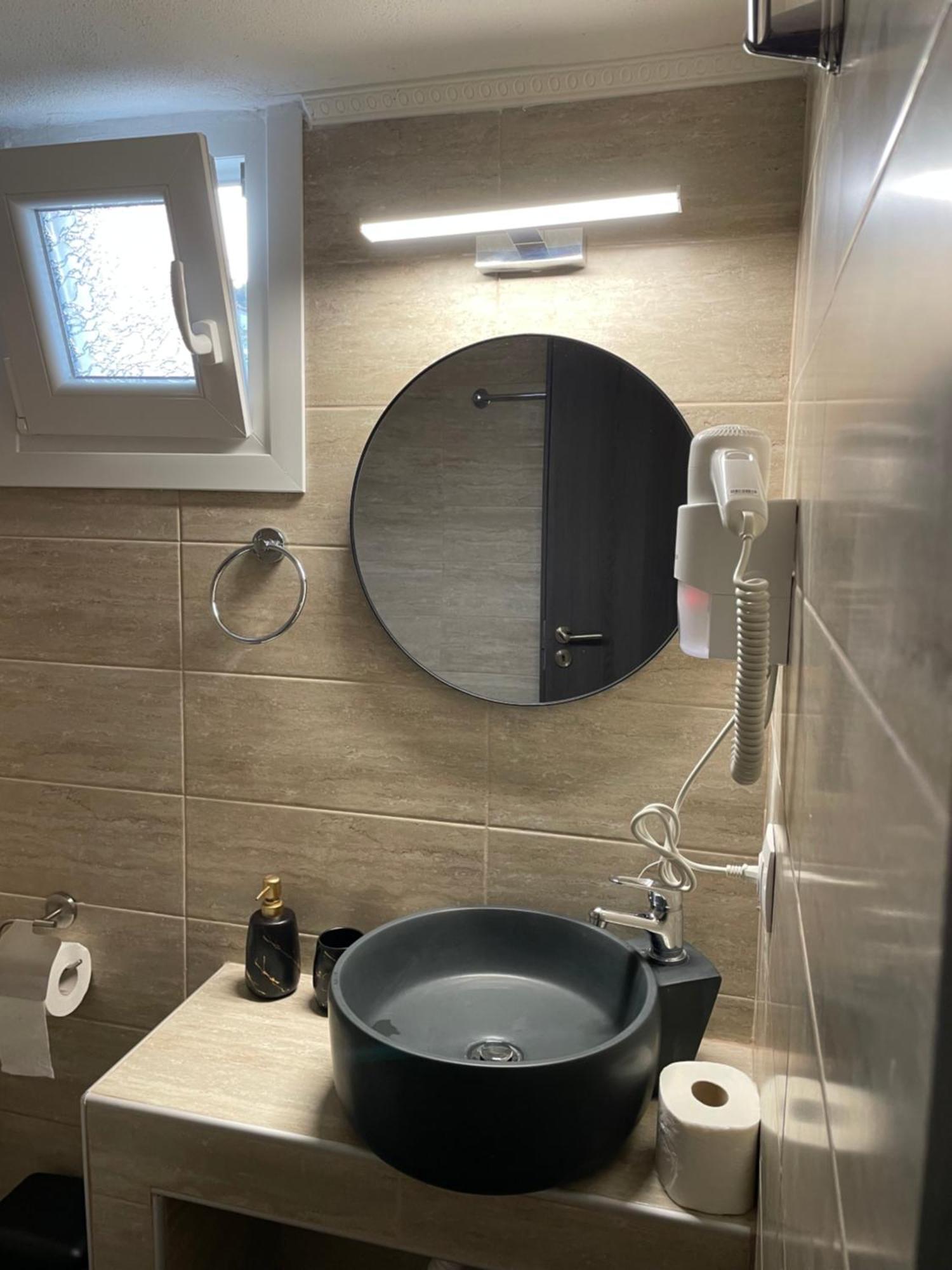Hotel Valerios Криопиги Экстерьер фото